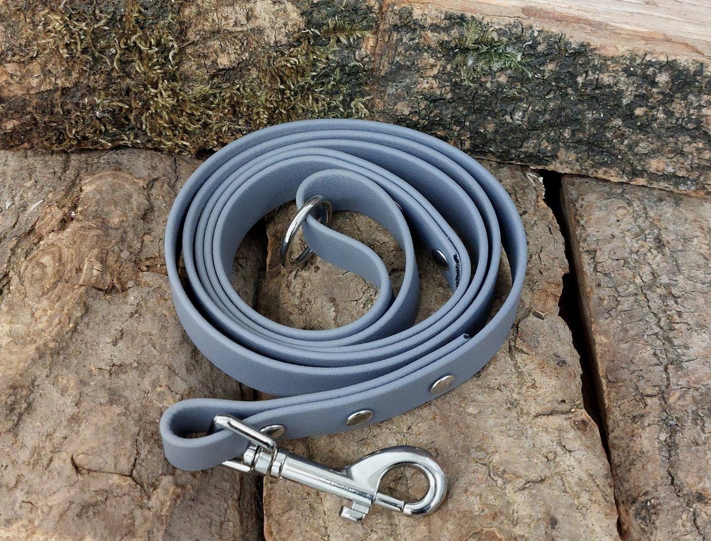 Collared Creatures Handmade Waterproof Dog Lead - Pale Grey